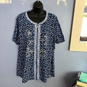 Women’s Onque Women 2X Navy Print Full Zip Top Studded Detail Preowned